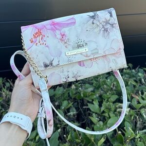 Betsey Johnson White/Gold Floral Small Crossbody Bag/Purse Adjustable Strap
